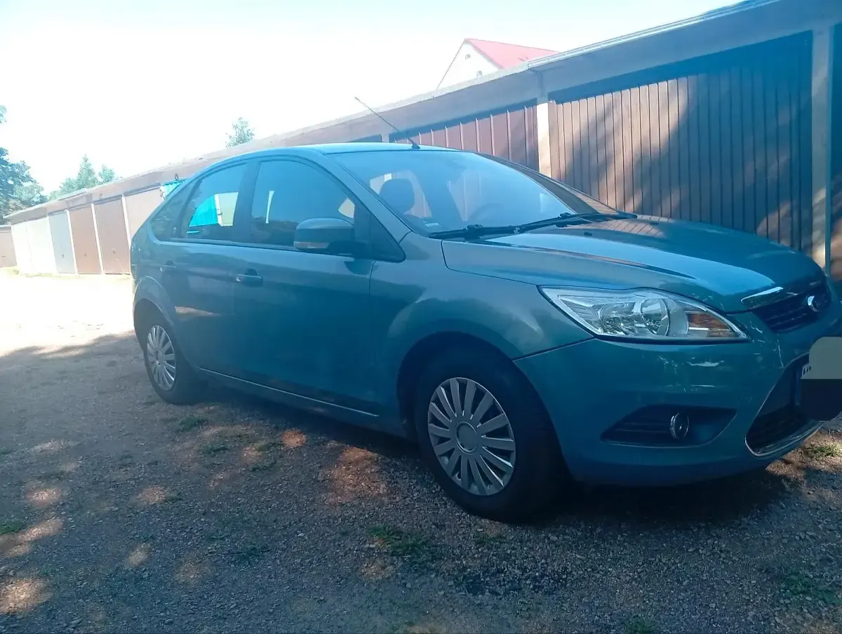 Gebraucht Ford Focus Ghia 116 PS (85 kW) 2009 Blau Limousine