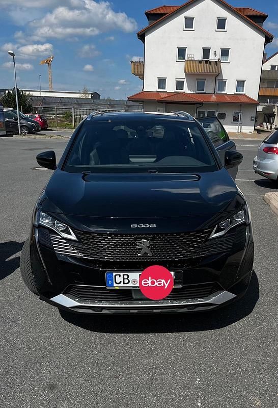 Schwarz Gebraucht 2021 Peugeot 5008 Van / Kleinbus | 24.000 € - Bild 1/4