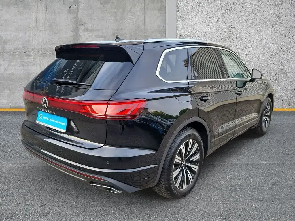 Gebraucht VW Touareg Elegance 231 PS (169 kW) 2024 Schwarz SUV