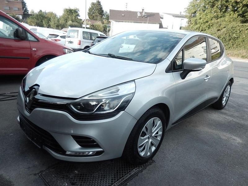 Silber Gebraucht 2016 Renault Clio IV Abholung | 7.999 € (Fairer Preis) - Bild 1/4