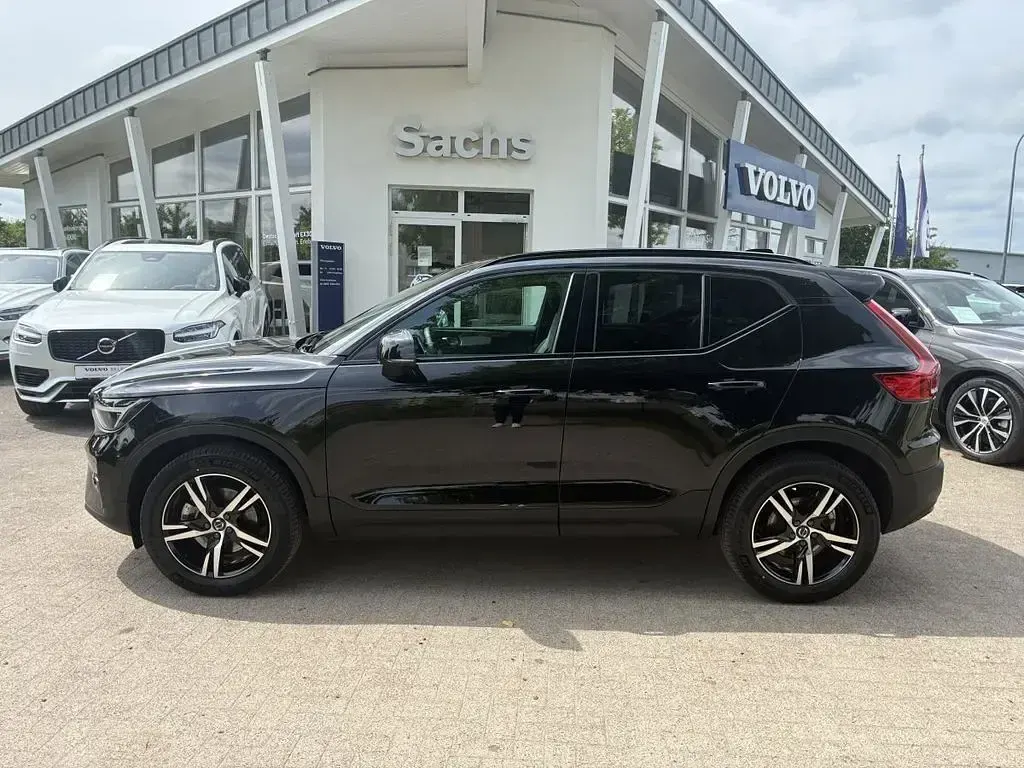 Gebraucht Volvo XC40 Plus 163 PS (119 kW) 2025 Schwarz SUV