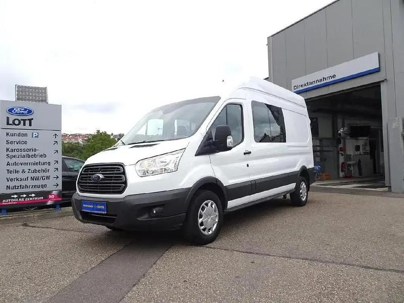 Gebraucht Ford Transit Trend 170 PS (125 kW) 2018 Frostweiß Van