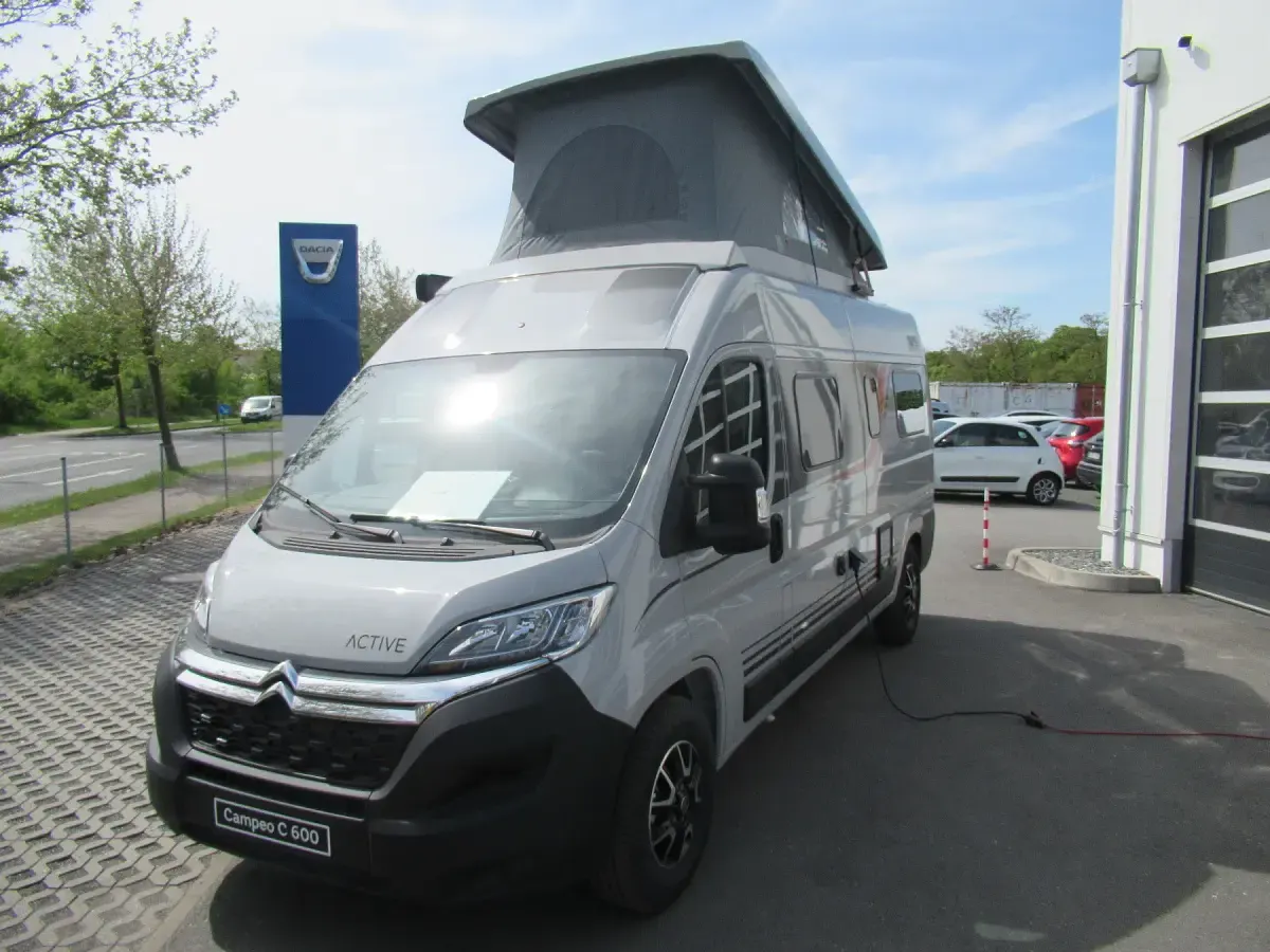 Neu Buerstner Campeo 140 PS (102 kW) 2025 Expedition grey (grau) Van