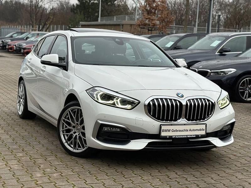 Weiß Gebraucht 2020 BMW 120 Luxury Line Kleinwagen | 20.950 € (Fairer Preis) - Bild 1/4