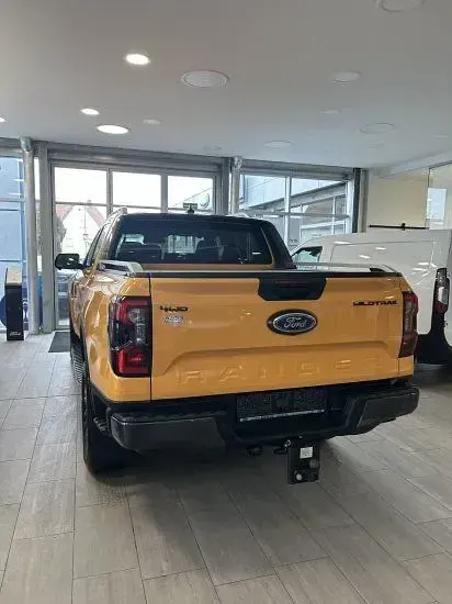 Gebraucht Ford Ranger Wildtrack 205 PS (150 kW) 2023 Orange Pickup