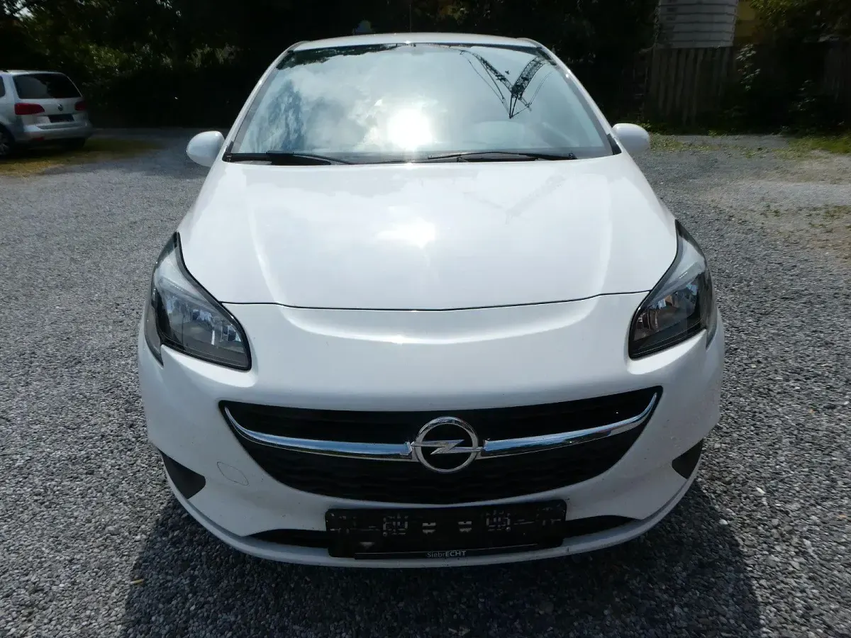 Gebraucht Opel Corsa Active 69 PS (50 kW) 2016 Weiß Kleinwagen