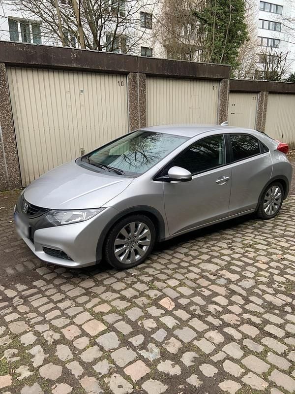 Gebraucht Honda Civic 141 PS (103 kW) 2012 Silber Limousine
