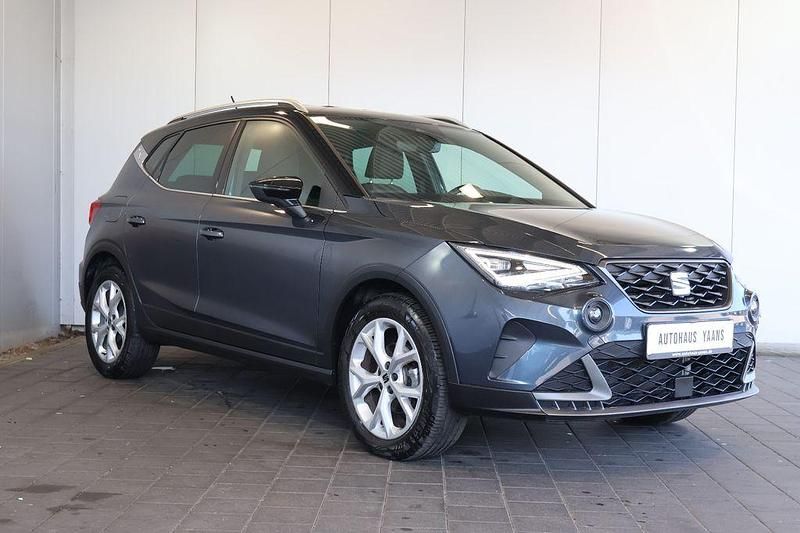 Gebraucht Seat Arona FR 95 PS (69 kW) 2023 Grau SUV