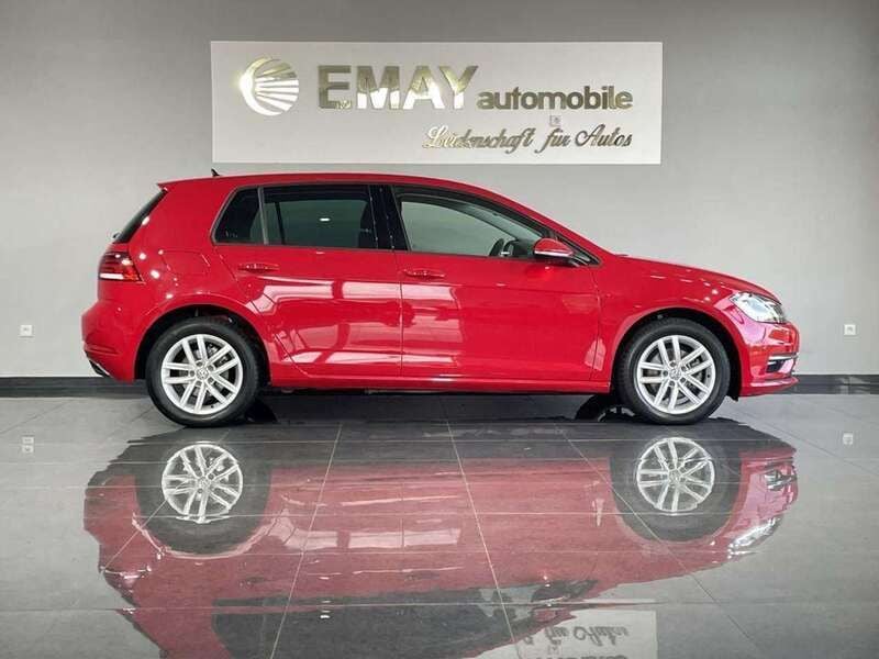 Gebraucht VW Golf VII Comfortline 116 PS (85 kW) 2019 Rot Limousine