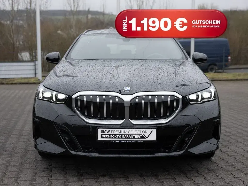 Gebraucht BMW 540 M Sport 303 PS (222 kW) 2025 Schwarz Kombi