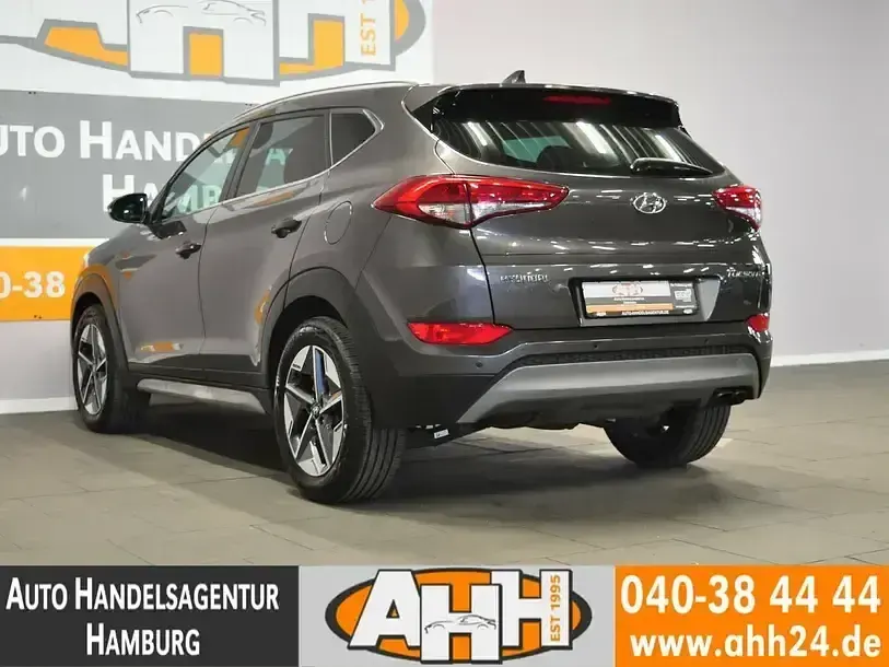 Gebraucht Hyundai Tucson Style 177 PS (130 kW) 2018 Schwarz SUV