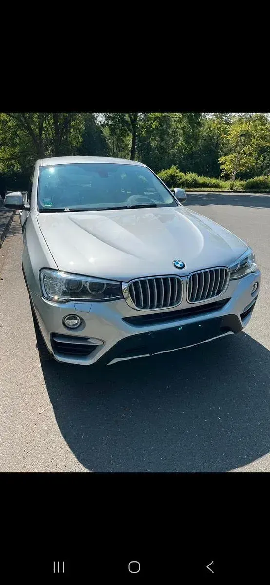 Gebraucht BMW X4 xLine 184 PS (135 kW) 2016 Silber SUV