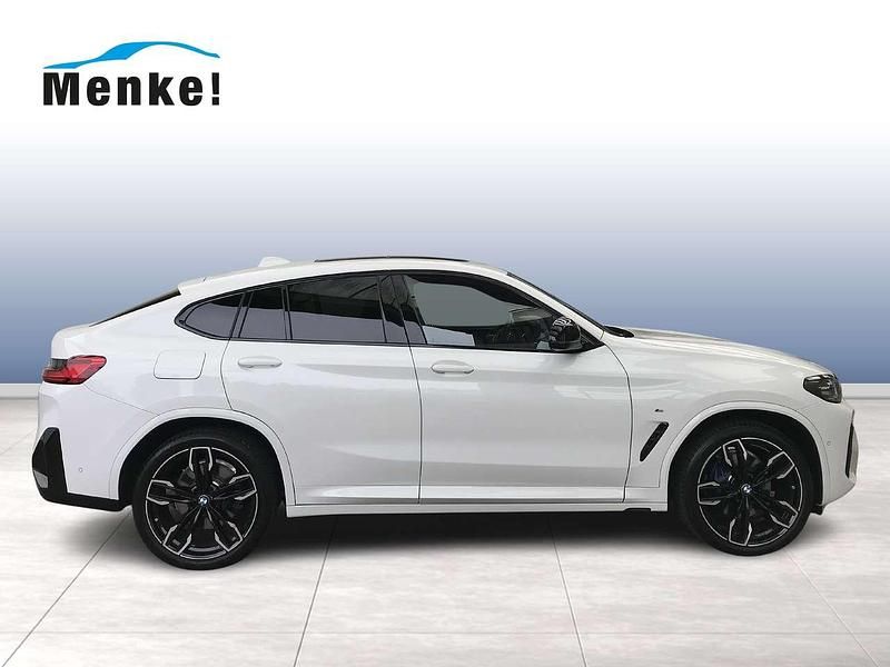 Gebraucht BMW X4 M M Sport 360 PS (264 kW) 2024 Alpinweiß uni SUV