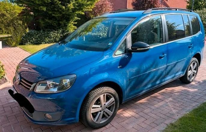 Blau Gebraucht 2012 VW Touran Van / Kleinbus | 4.999 € (Superpreis) - Bild 1/4