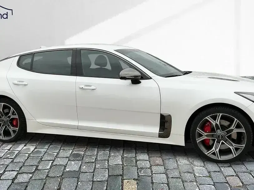Gebraucht Kia Stinger GT 373 PS (274 kW) 2021 Weiß Kleinwagen