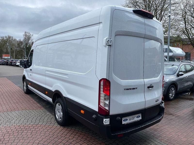 Gebraucht Ford Transit 131 PS (96 kW) 2025 Weiß Limousine