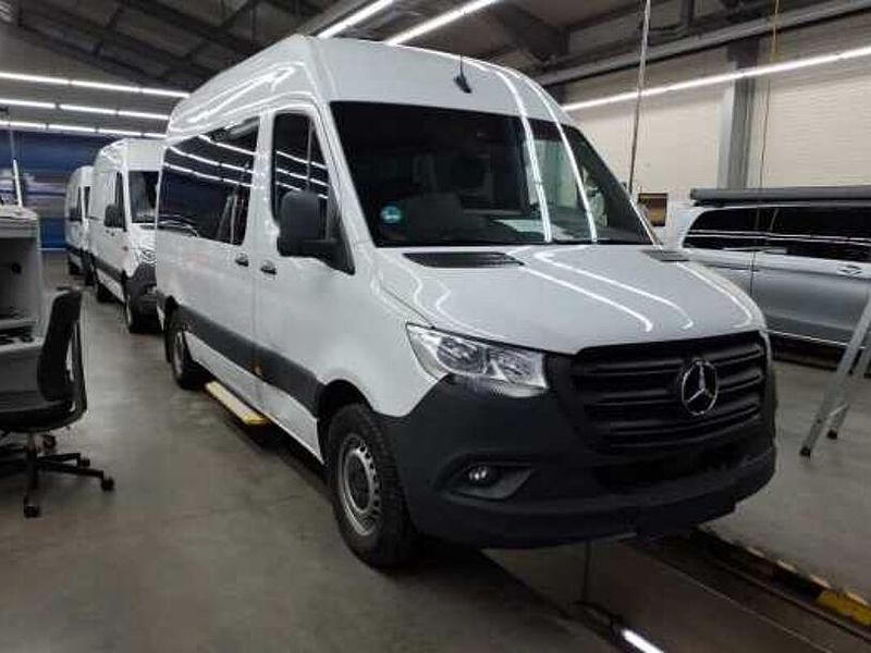 Gebraucht Mercedes Sprinter 170 PS (125 kW) 2023 Arktikweiß Van