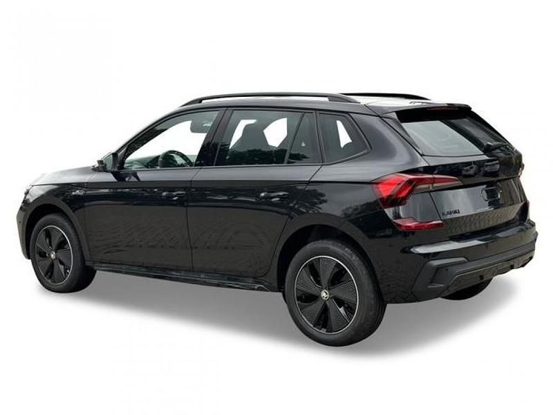 Blackmagic perleffekt/schwarz Neu 2025 Skoda Kamiq Selection SUV | 26.480 € (Fairer Preis) - Bild 1/4