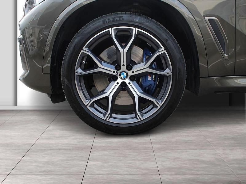 Gebraucht BMW X5 Efficient Dynamics 530 PS (389 kW) 2022 Grün SUV