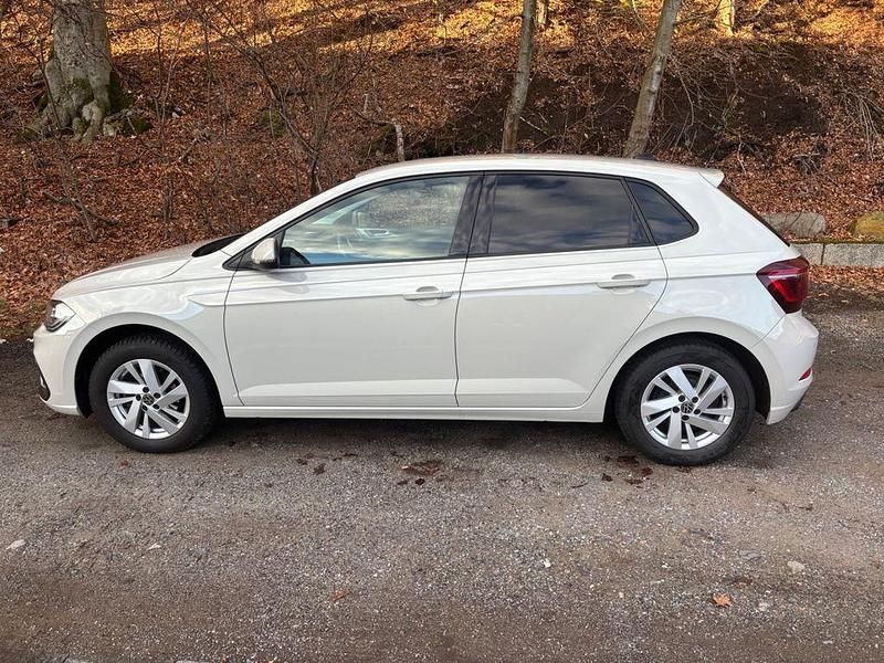 Gebraucht VW Polo Style 95 PS (69 kW) 2022 Grau Kleinwagen
