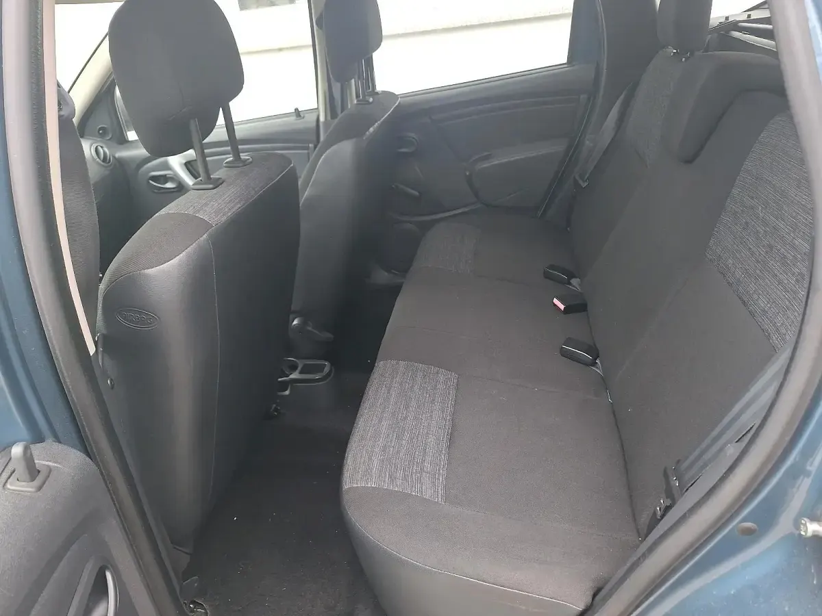 Używany Dacia Duster 105 KM (77 kW) 2012 Niebieski SUV
