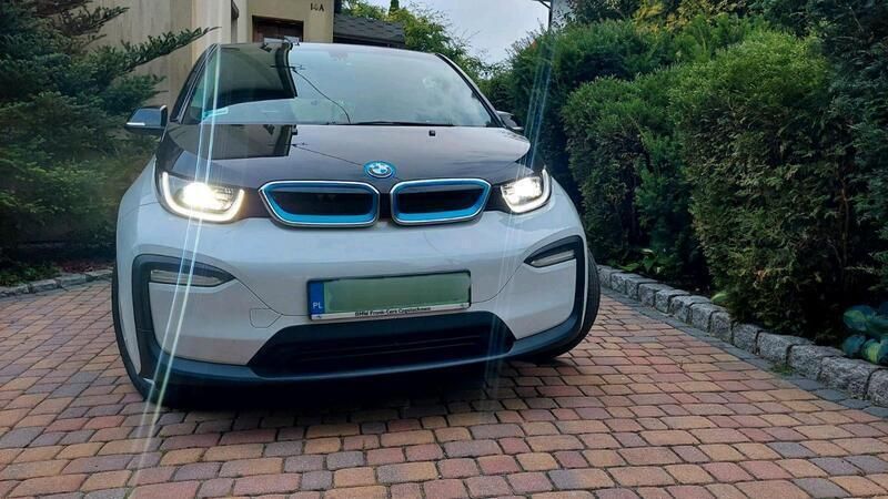 Weiß Gebraucht 2020 BMW i3 Kleinwagen | 21.500 € - Bild 1/4