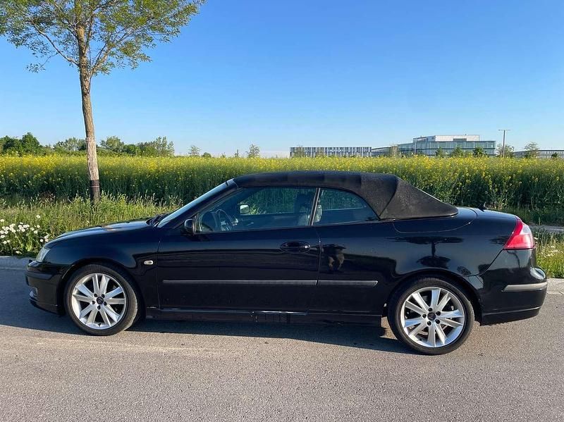 Używany Saab 9-3 Cabriolet Vector 175 KM (128 kW) 2007 Czarny Kabriolet