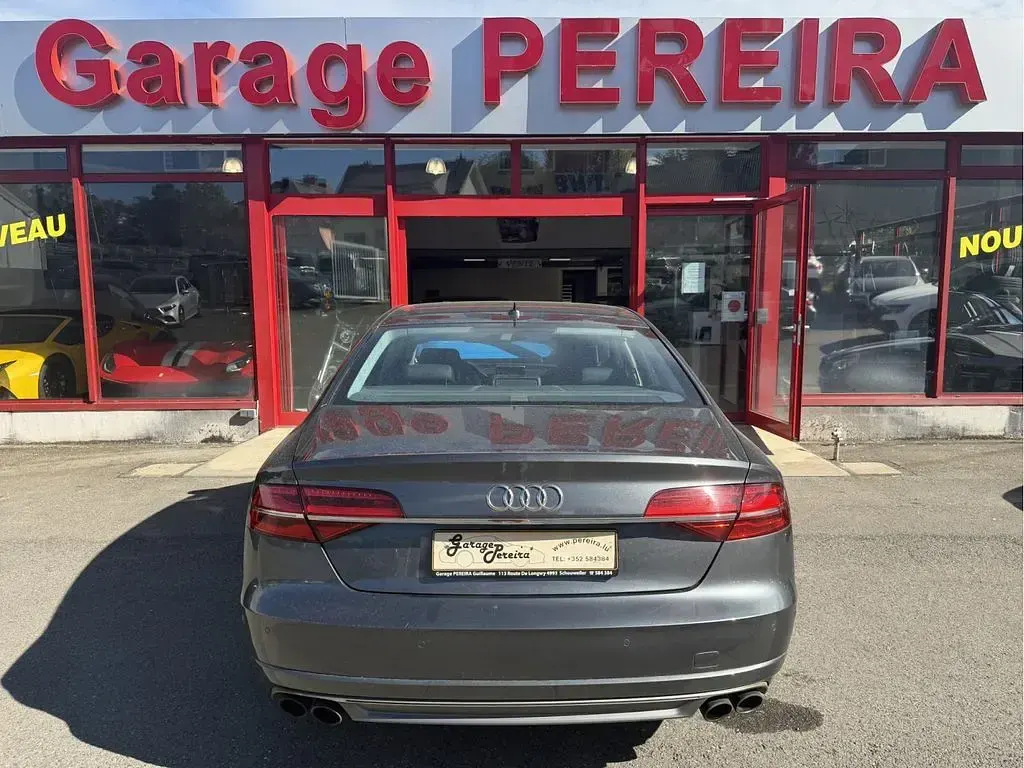 Gebraucht Audi S8 Sport 519 PS (381 kW) 2014 Grau Limousine