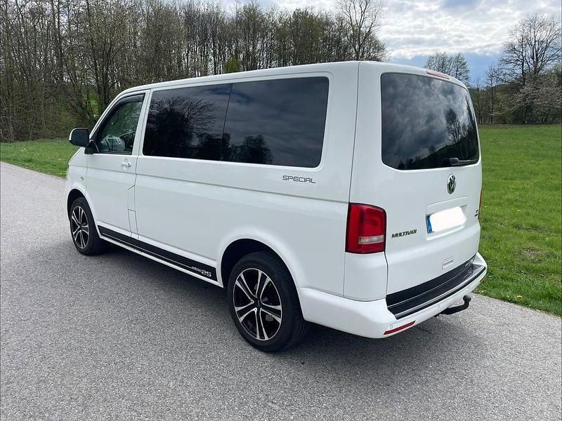 Używany VW T5 Edition 140 KM (102 kW) 2014 Biały Van