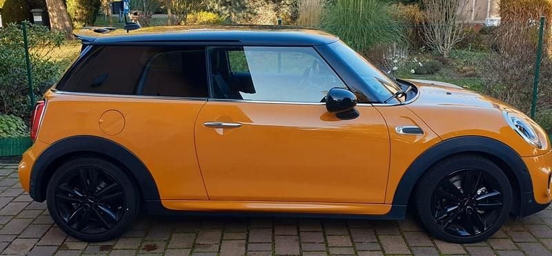 Gebraucht Mini Cooper D 116 PS (85 kW) 2016 Orange Kleinwagen