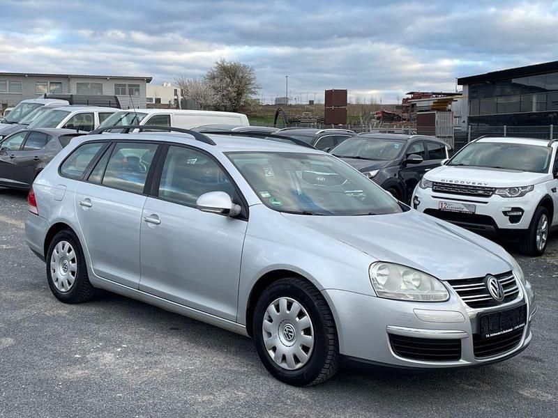 Gebraucht VW Golf V Trendline 105 PS (77 kW) 2008 Silber Kombi