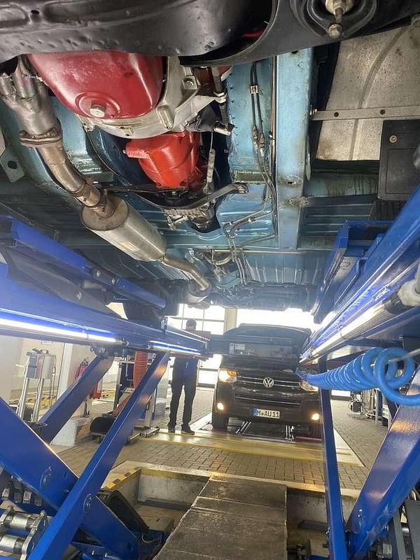 Gebraucht Volvo P1800 124 PS (91 kW) 1973 Blau Coupé