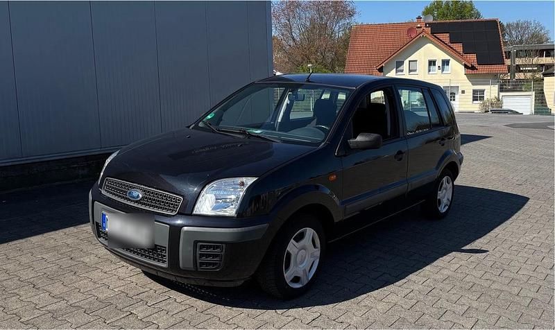 Gebraucht Ford Fusion 80 PS (58 kW) 2007 Schwarz Kleinwagen