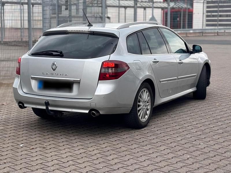Gebraucht Renault Laguna III 150 PS (110 kW) 2009 Grau Kombi