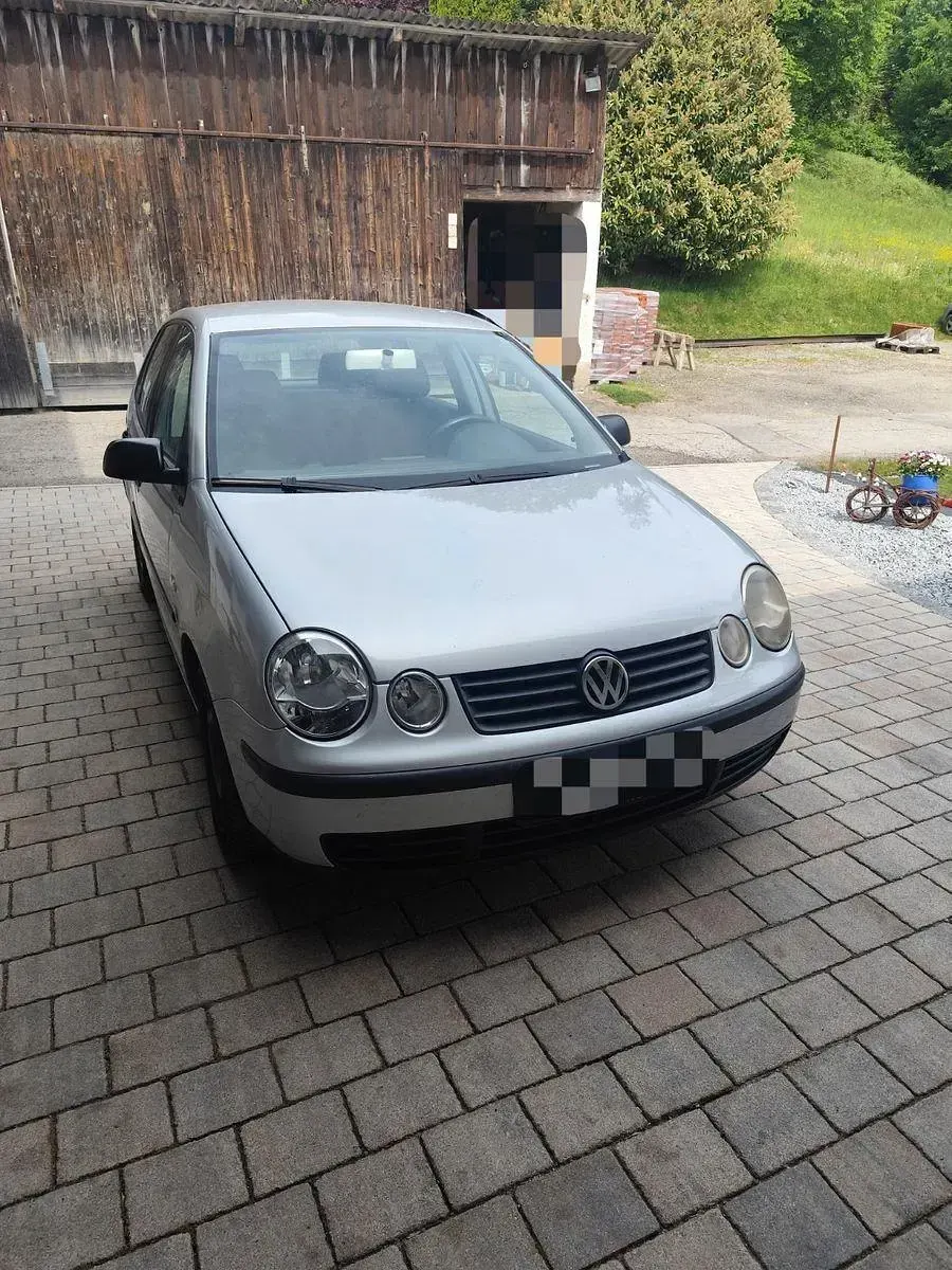 Gebraucht VW Polo Basis 64 PS (47 kW) 2003 Grau Limousine