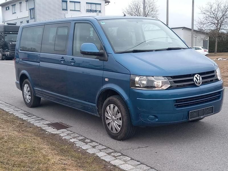 Gebraucht VW T5 140 PS (102 kW) 2015 Blau Van