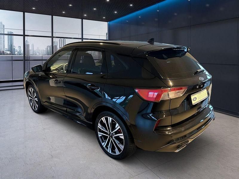 Gebraucht Ford Kuga ST-Line X 224 PS (164 kW) 2022 Obsidianschwarz SUV