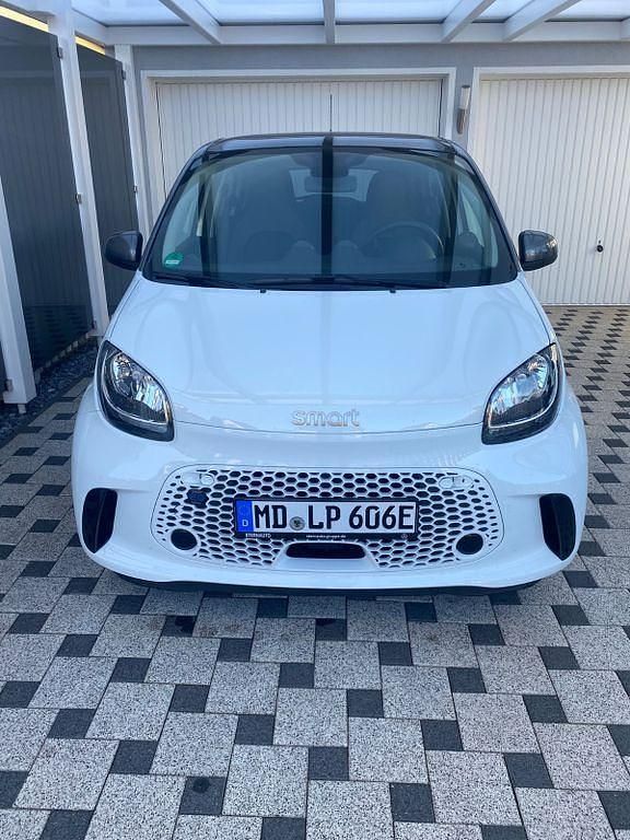 Gebraucht Smart ForFour Electric Drive 60 kW (82 PS) 2021 Weiß Limousine