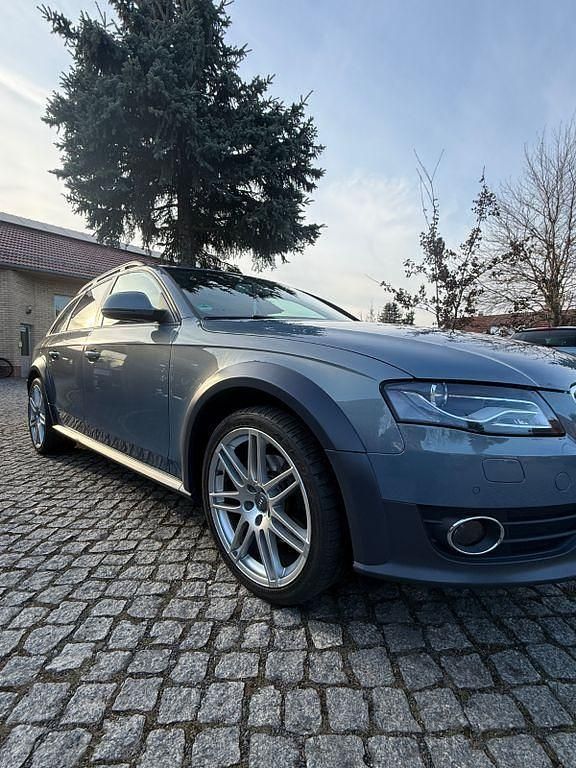 Gebraucht Audi A4 Allroad 170 PS (125 kW) 2010 Blau Kombi