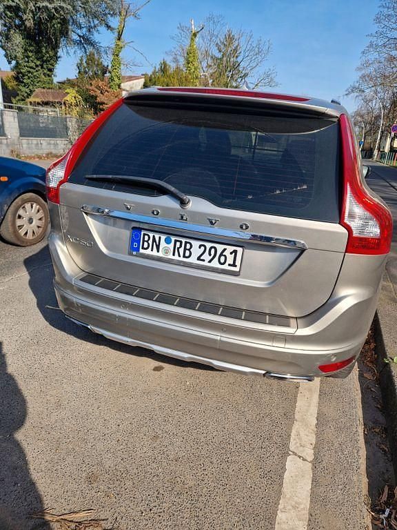 Gebraucht Volvo XC60 Kinetic 181 PS (133 kW) 2014 SUV