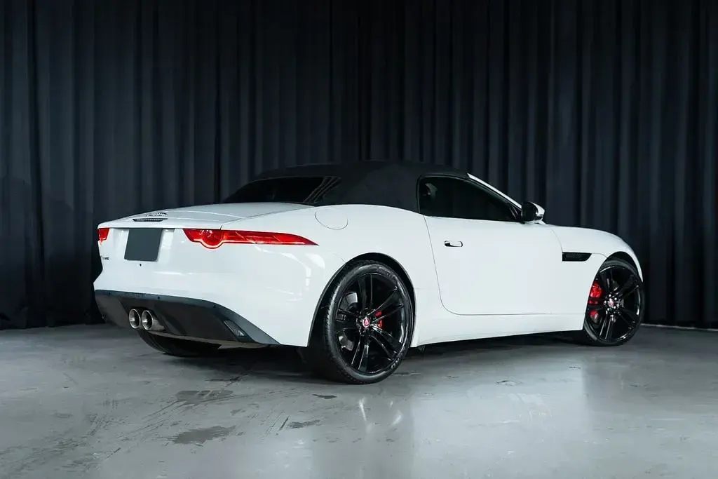 Gebraucht Jaguar F-Type 340 PS (250 kW) 2017 Weiß Cabrio