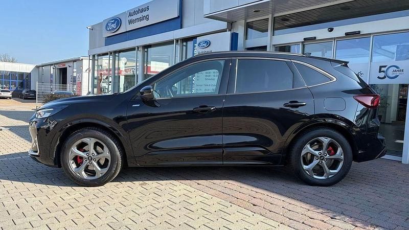 Gebraucht Ford Kuga ST-Line X 186 PS (136 kW) 2025 Schwarz SUV