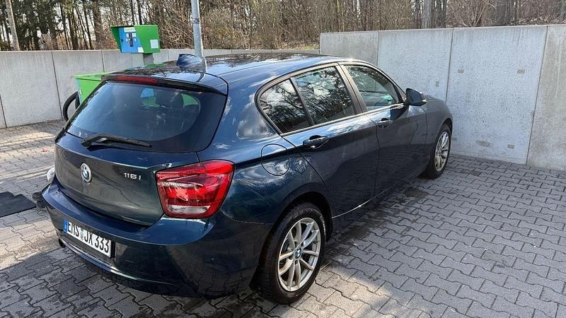 Gebraucht BMW 116 136 PS (100 kW) 2014 Blau Kleinwagen