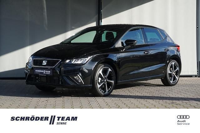 Mitternachtsschwarz Gebraucht 2024 Seat Ibiza FR Limousine | 21.490 € (Fairer Preis) - Bild 1/2