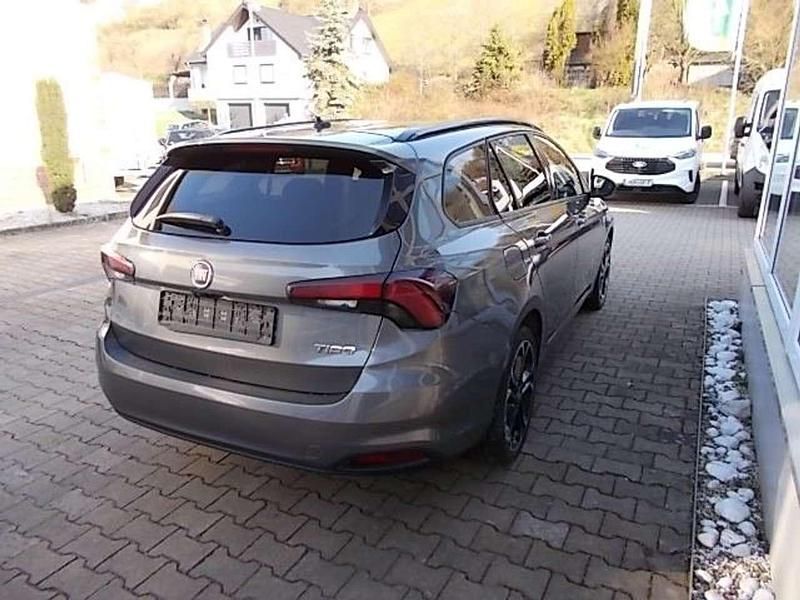 Gebraucht Fiat Tipo S 120 PS (88 kW) 2020 Grau Kombi