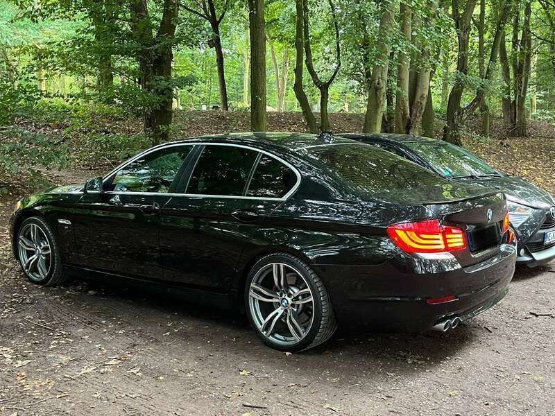Gebraucht 2011 BMW 525 Limousine | 17.500 € (Teuer) - Bild 1/4