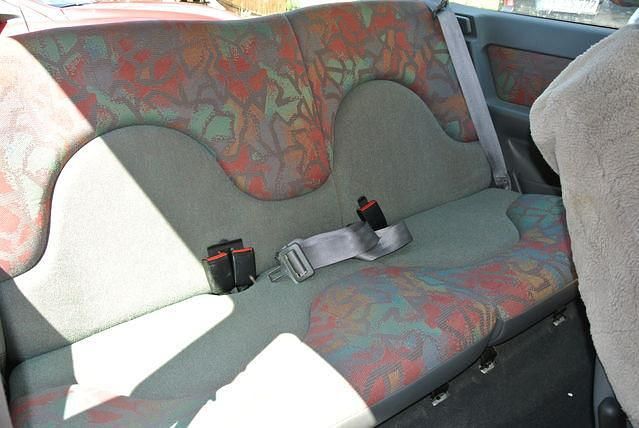 Gebraucht Renault Clio 54 PS (39 kW) 1994 Grau Kleinwagen