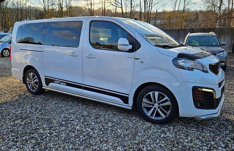 Gebraucht Peugeot Traveller 179 PS (131 kW) 2017 Weiß Van / Kleinbus
