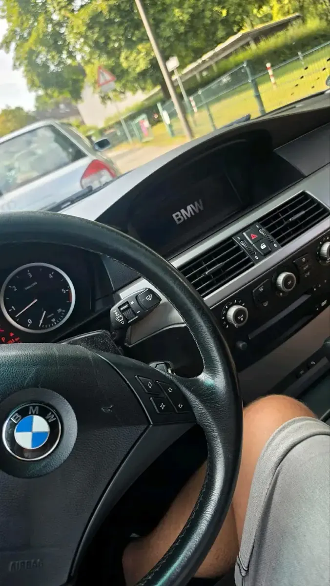 Gebraucht BMW 525 177 PS (130 kW) 2005 Schwarz Kombi