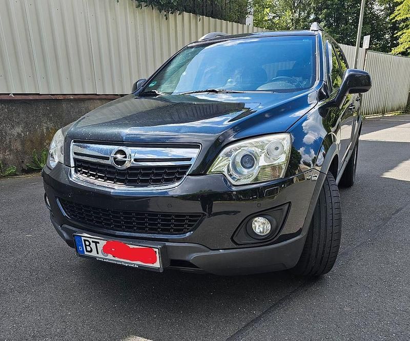 Schwarz Gebraucht 2011 Opel Antara Design Edition SUV | 5.700 € (Fairer Preis) - Bild 1/4